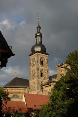 Außenansicht der Stephanskirche